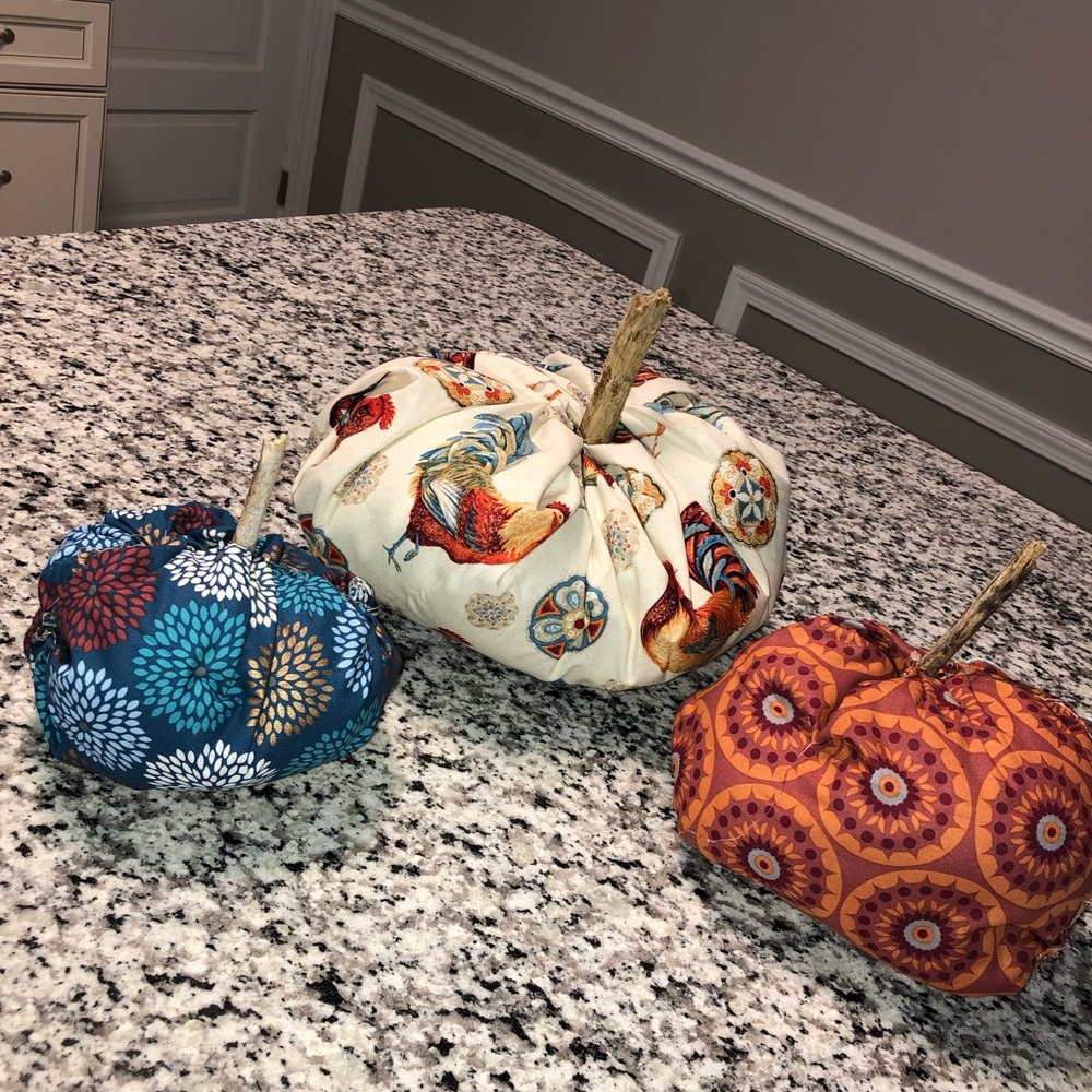 Set of 3 fabric pumpkins